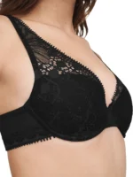 C15F70-011_B75_DAY-TO-NIGHT_ECOM_CROP_WEB_WH_DS-0