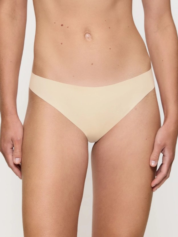 large JPG_RGB-102222126720_MO_F_1 CREAMY DREAM