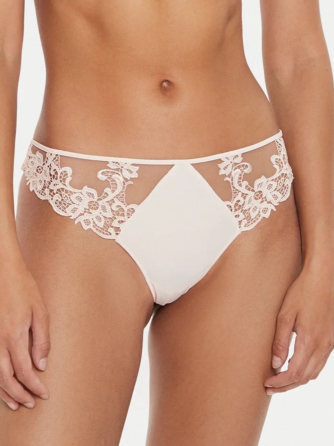 simone-perele-string-saga-15c700-rose-0000304560644s-1 (1)
