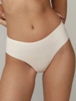 Devon_Creme_Front