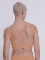 medium-JPG_RGB-1021772900CM_MO_B_1