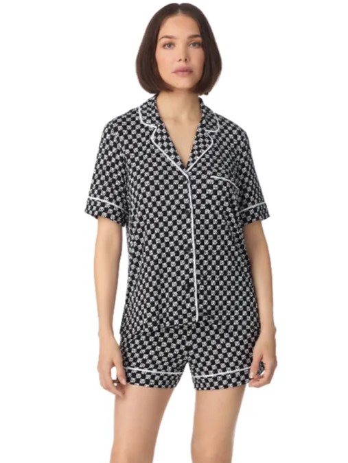 05_YI50058_4_BLACK_LOGO_CHECK_169_FRONT