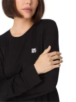 09_YI80058_4_BLACK_LOGO_CHECK_335_DETAIL