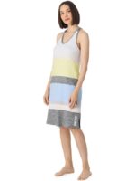 12_YI60093_979_COLORBLOCK_MULTI_316_SIDE