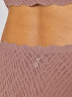 medium-JPG_RGB-102196951141_MO_D_1