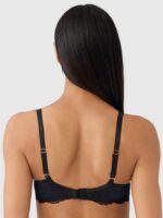 3_on_model__853481_D_409_B_1024x