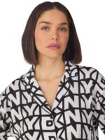 50_YI90114_019_BLACK_LOGO_1426_DETAIL