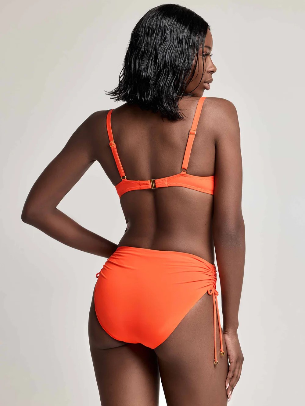 DA26-004_orange_2